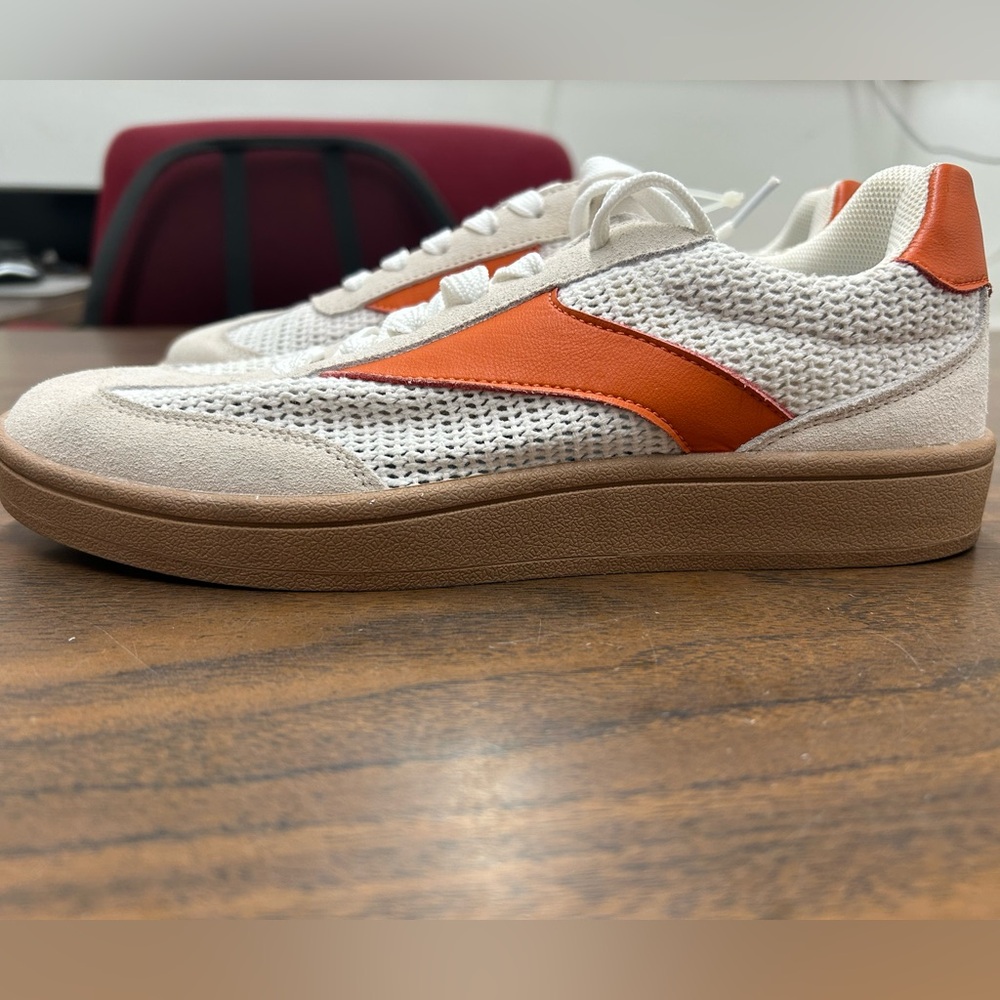 NWOB Chelsea Crew Casual Suede and Knit Sneakers in Ivory/Orange Sz 37 US 6-6.5 - Picture 6 of 7